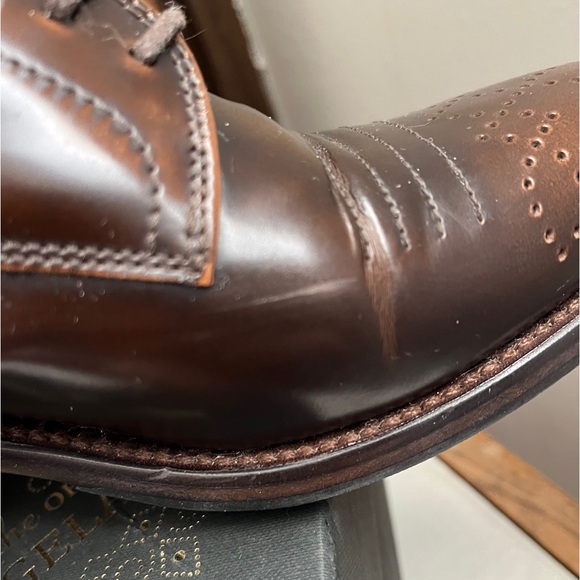 Beautiful EUC The Office of Angela Scott Heeled Oxford - Miss Button Midheel 40W - Picture 12 of 15